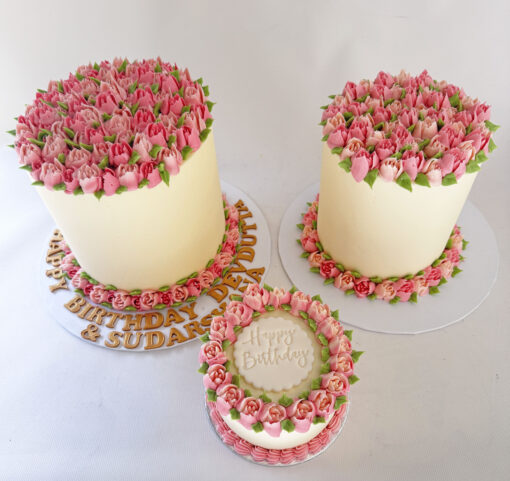 Tulip Bouquet Cake - Image 3
