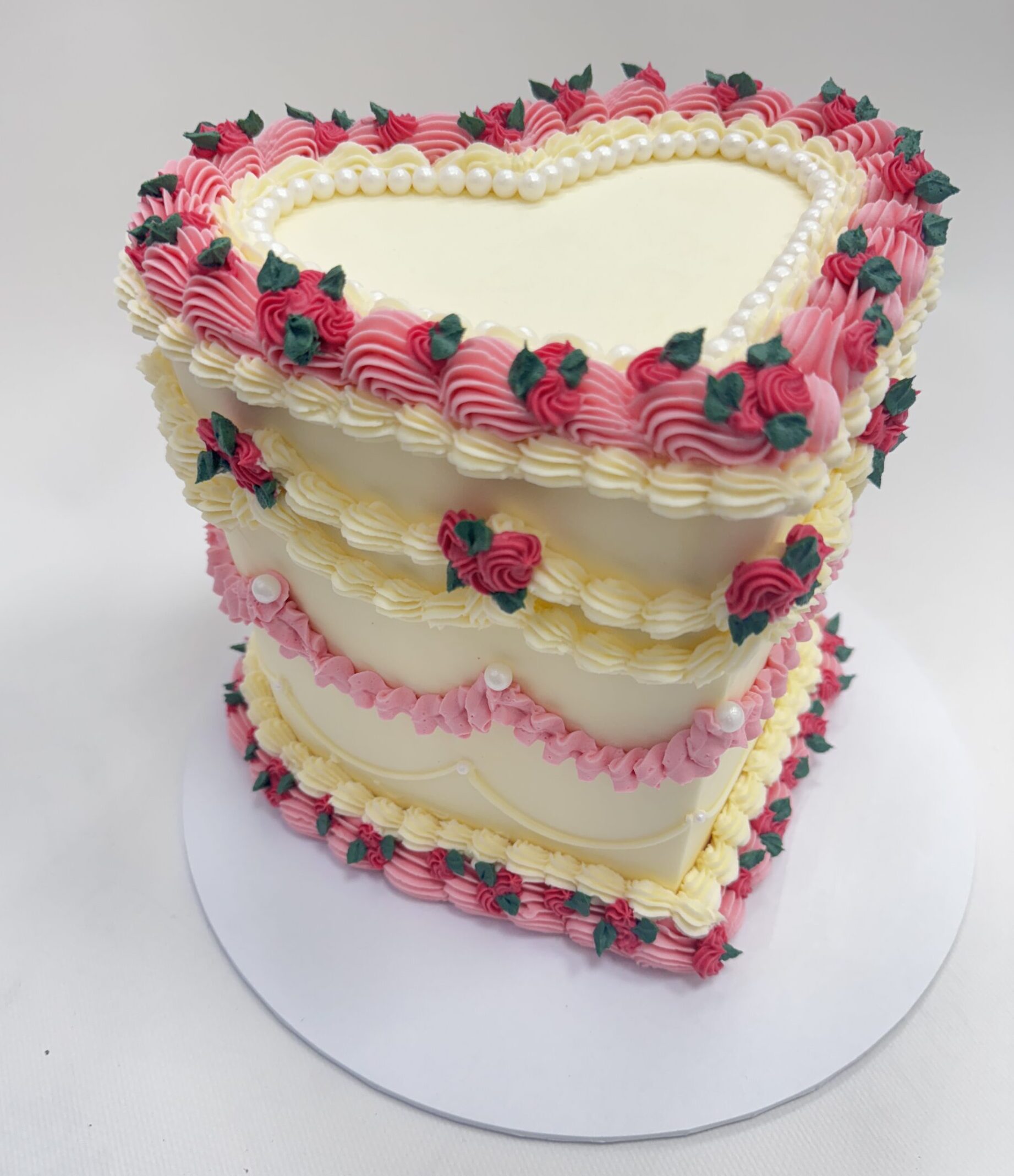 Pearl & Rose Heart Cake